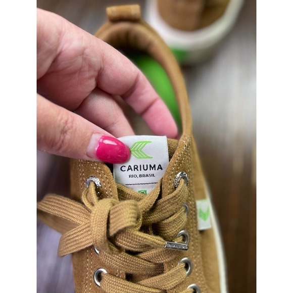 Cariuma OCA Low Suede Sneakers Camel Brown Size 5 - Picture 5 of 7
